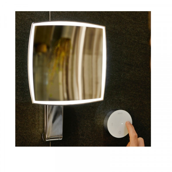 Scheerspiegel met Licht Keuco Ilook_Move glazen bedieningspaneel met touchsensoren 200x200mm Chroom